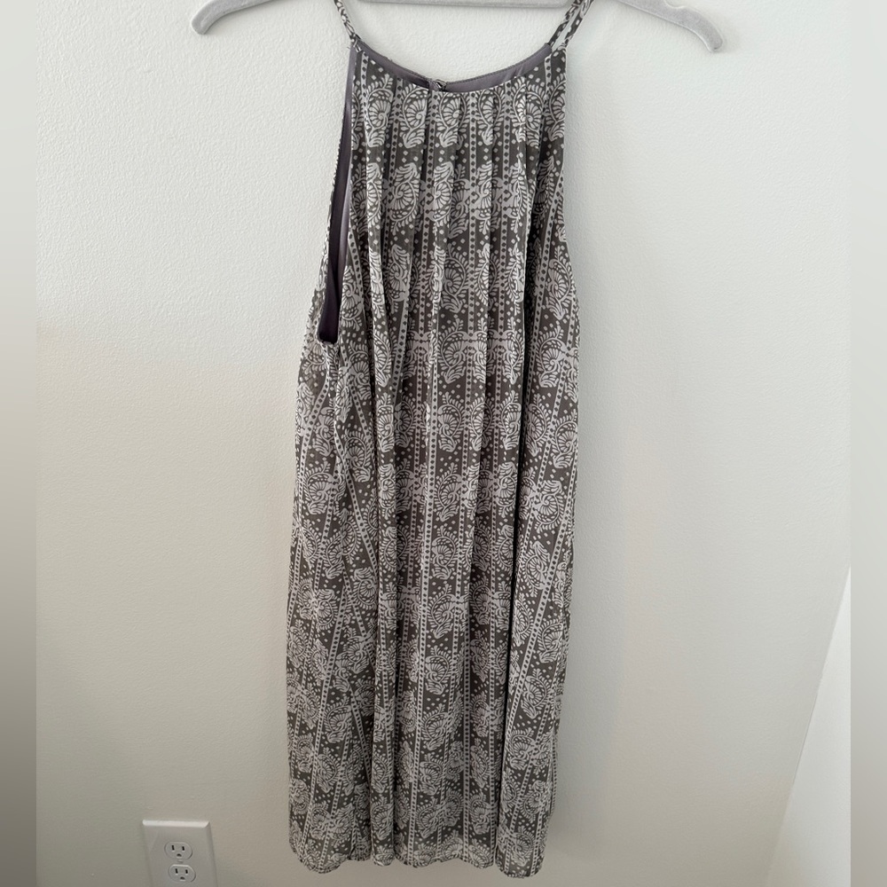 Lush Grey Flowy Dress Size Small